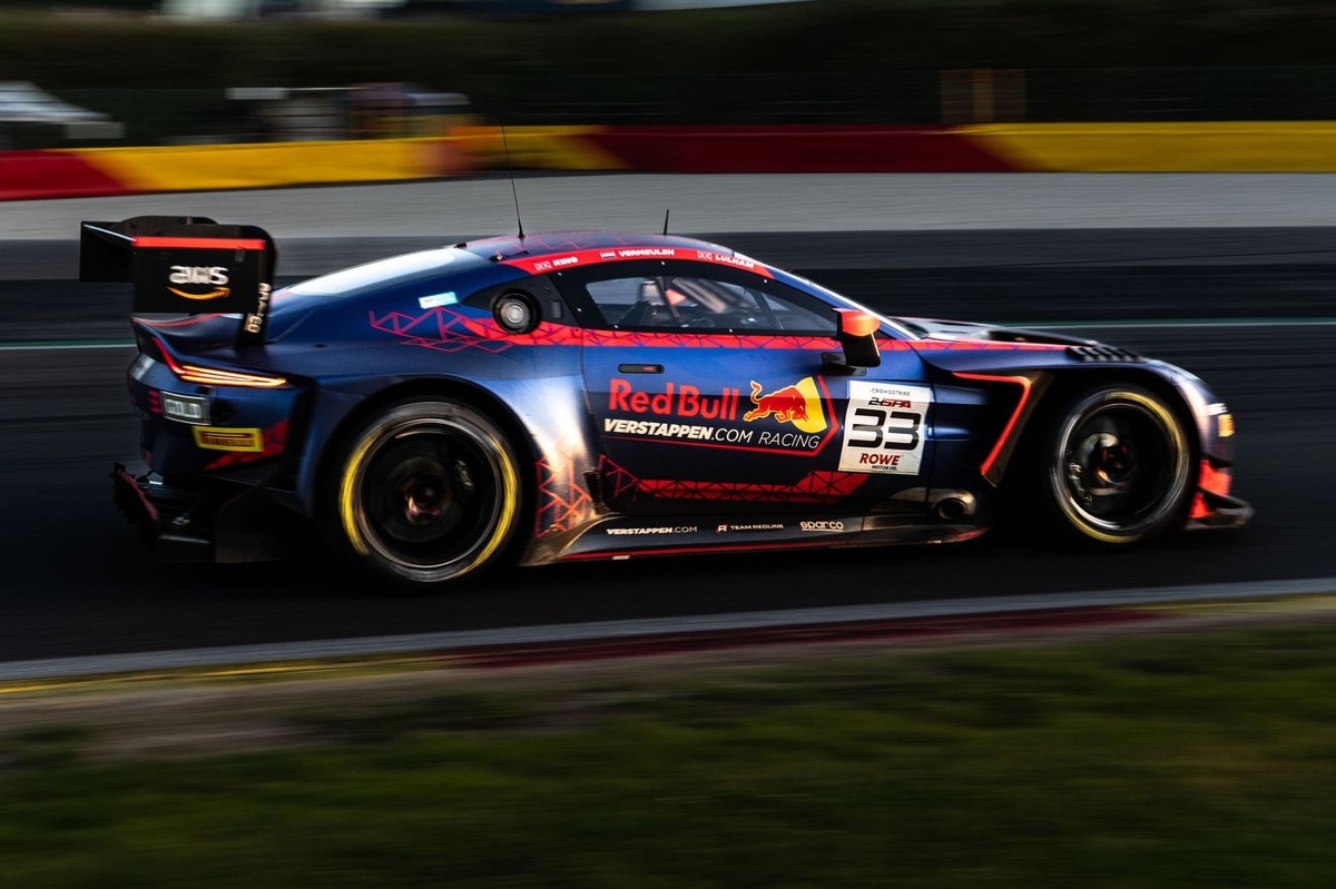 Max Verstappen over plannen met Verstappen.com Racing: 