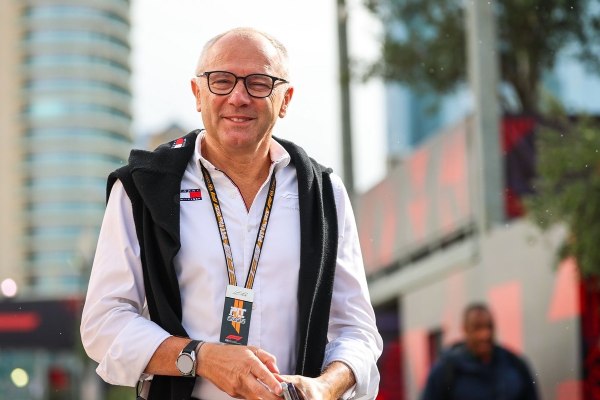 F1-CEO Domenicali feliciteert McLarens en Verstappen: “Allemaal winnaars”