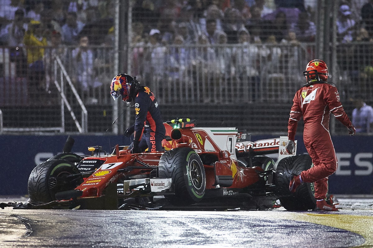VIDEO: Max Verstappen crasht met beide Ferrari’s bij start GP Singapore 2017