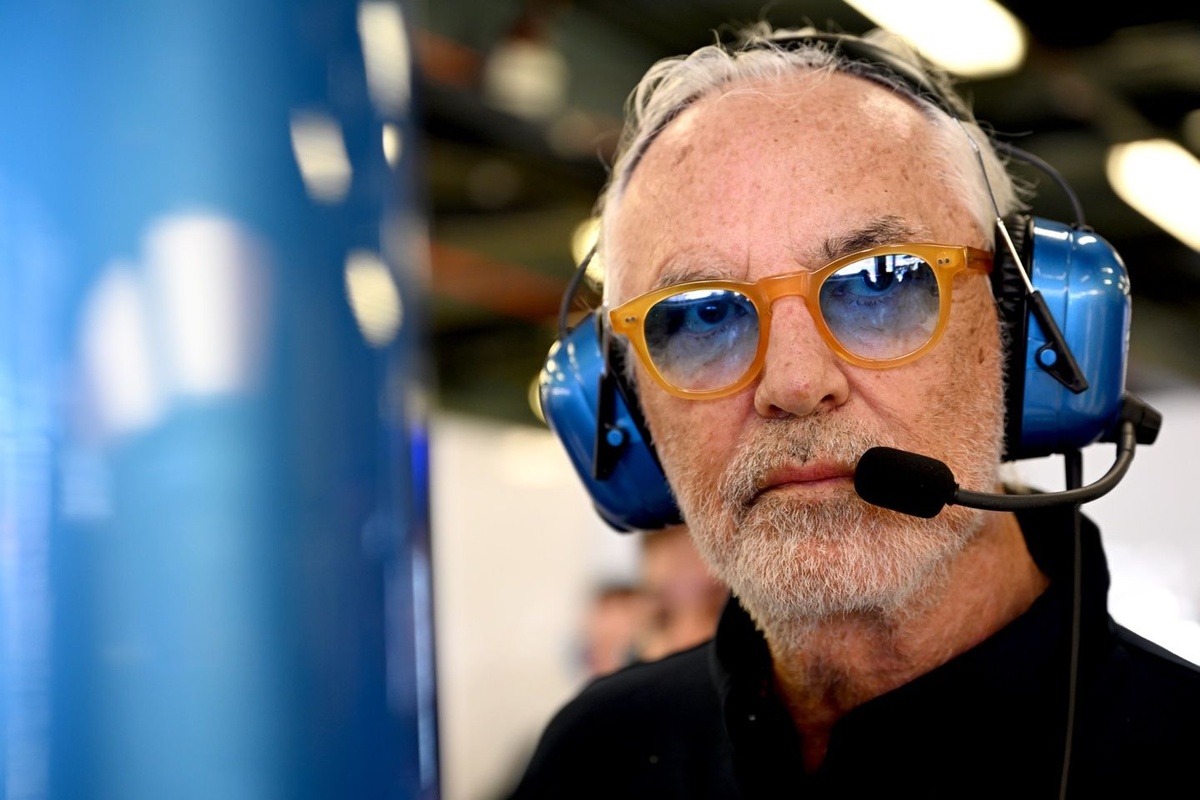 Teambaas Briatore 'not happy at all' over prestaties Alpine F1