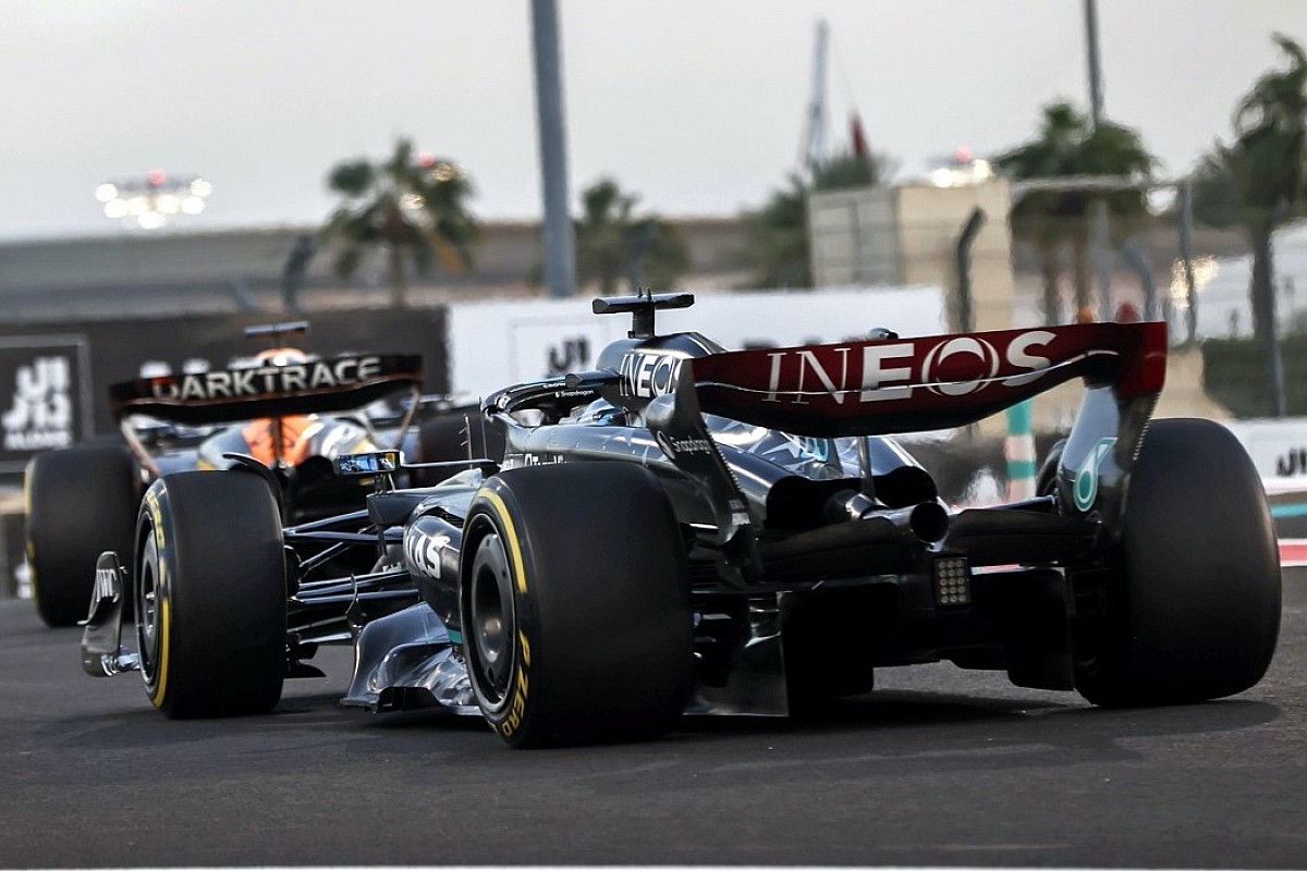 Russell euforisch na behalen P2 constructeurs tijdens F1-race Abu Dhabi
