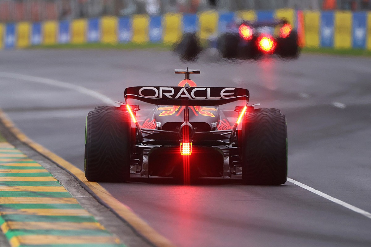 Verstappen grijpt pole-position in enerverende kwalificatie GP Australië