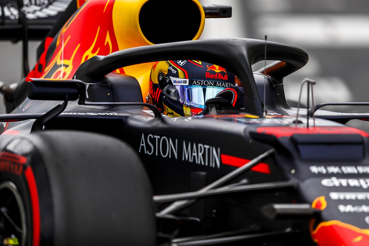 Albon rijdt snelste tijd en crasht in eerste training GP Brazilie