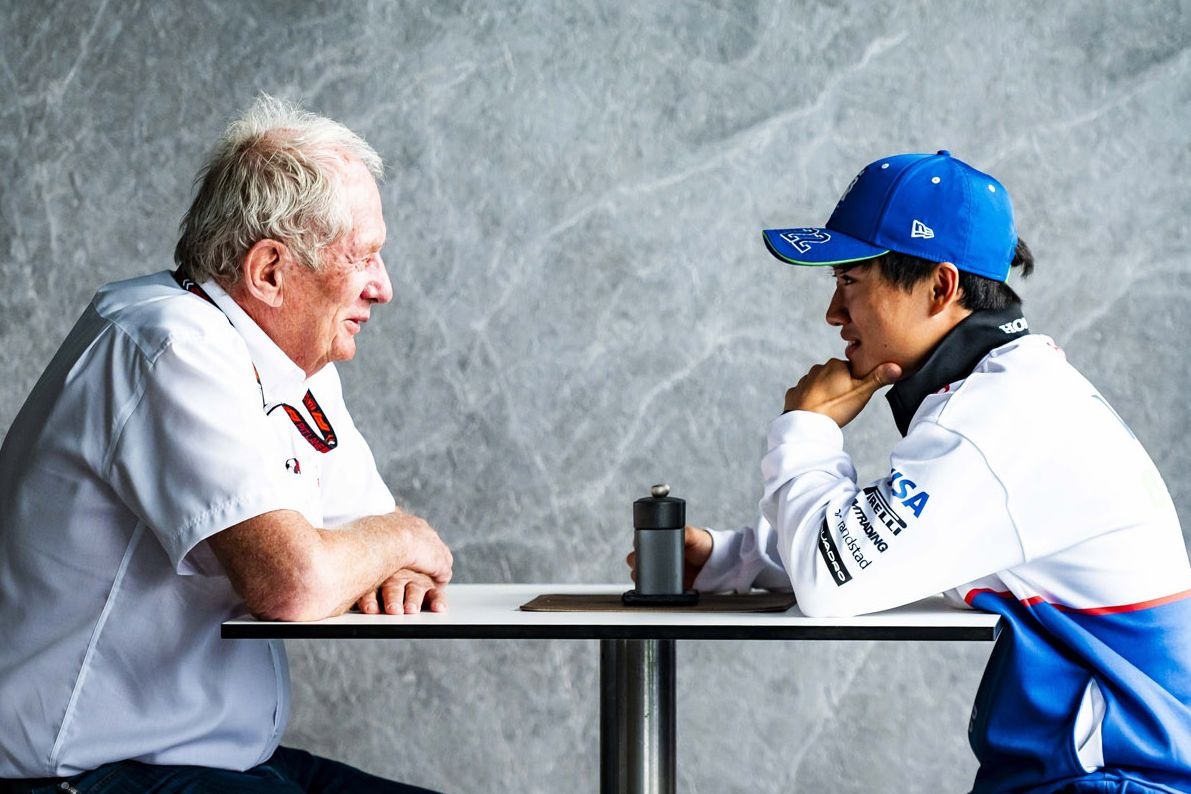 Marko: Red Bull praat met Sainz, maar hij heeft 'zeer lucratief aanbod' van Audi