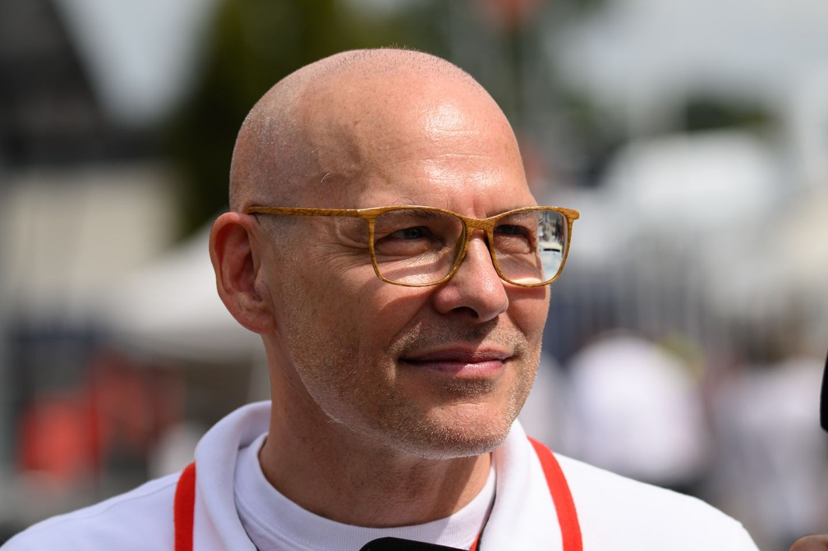 Villeneuve hekelt saai slot F1 GP van Canada: ‘Waarom geen rode vlag?’