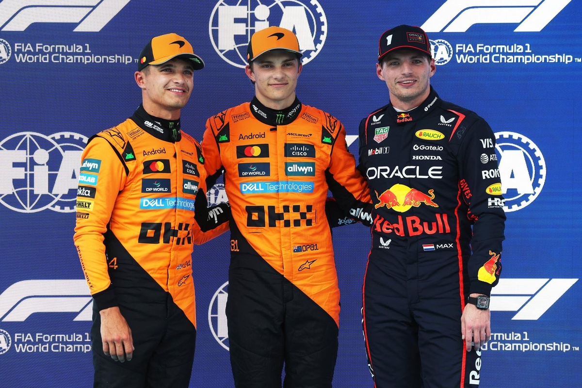 De startopstelling voor de Formule 1 Grand Prix van Spanje