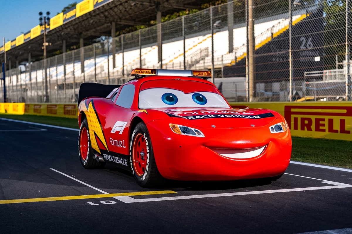 Lightning McQueen debuteert als F1-baanvoertuig tijdens GP van Italië