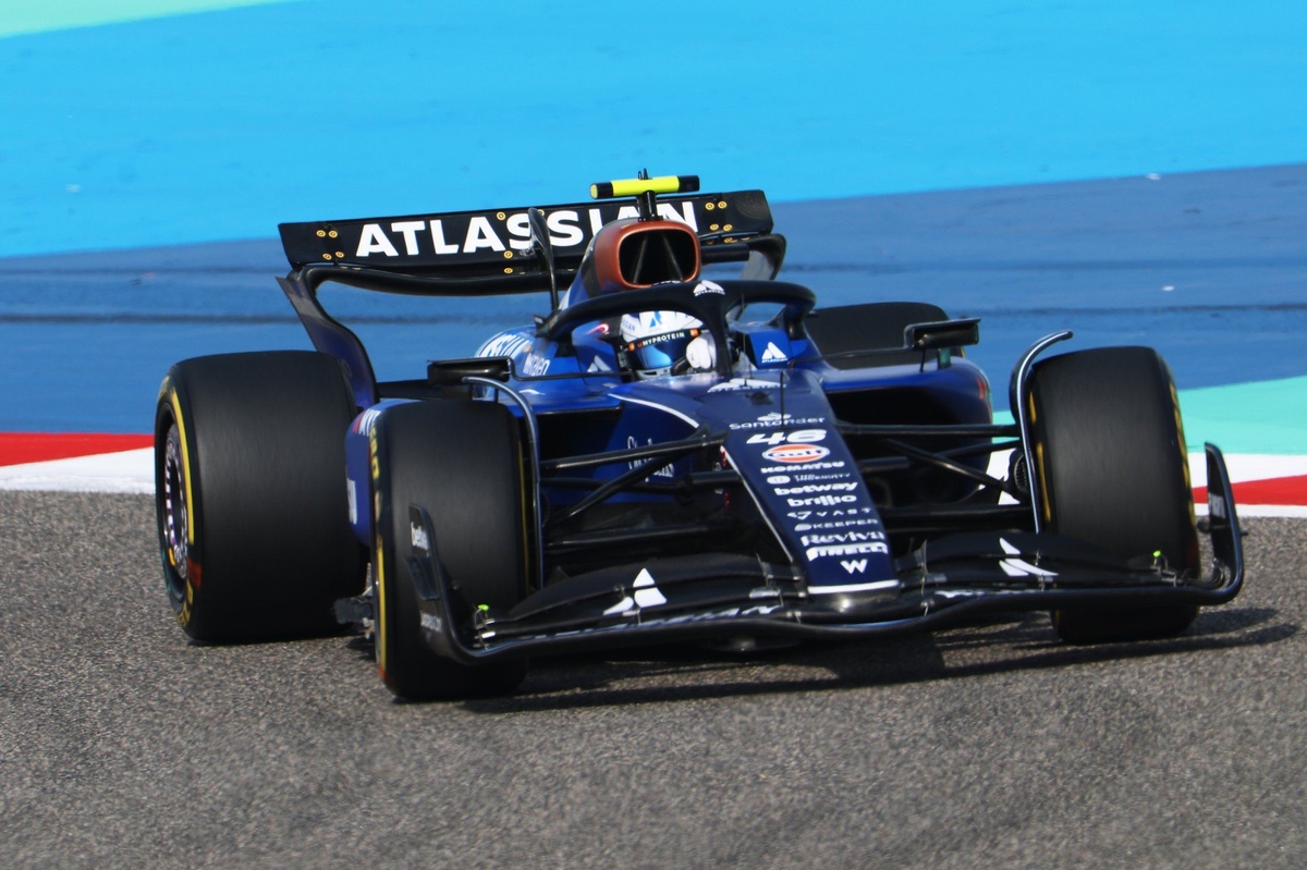 Browning rijdt VT1 en Young Driver Test voor Williams in Abu Dhabi