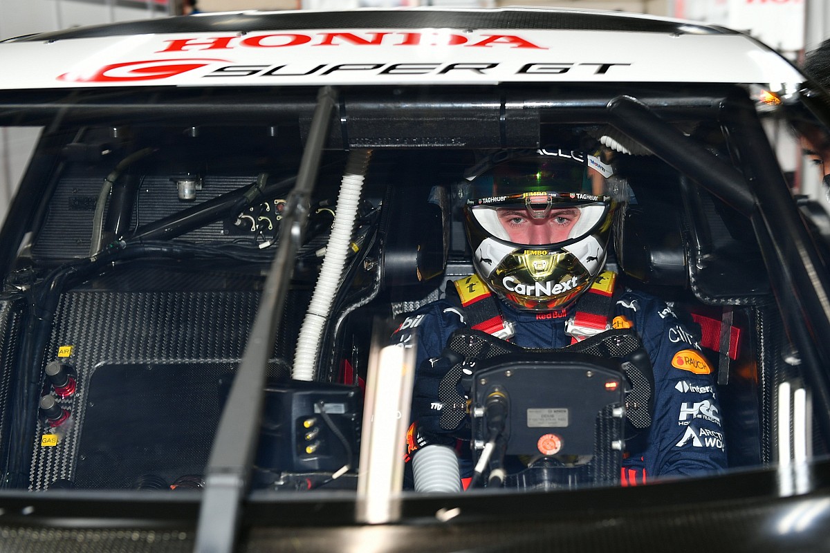 Max Verstappen rijdt in Motegi met Super GT-wagen Honda