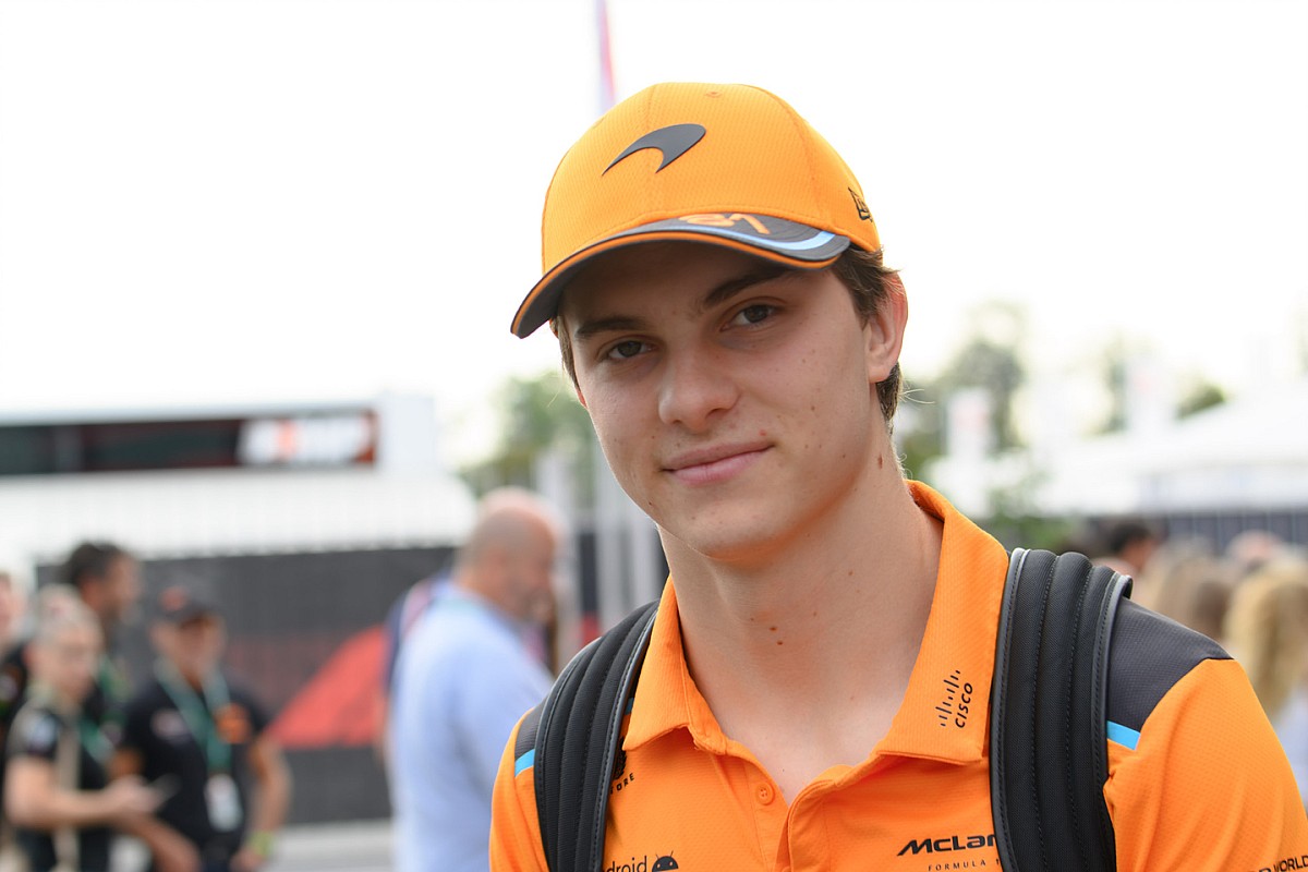 McLaren-teambaas ziet in Piastri kwaliteiten van Alonso en Schumacher