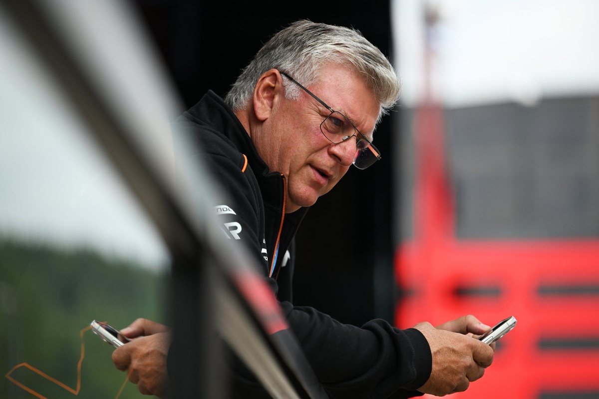 Otmar Szafnauer staat open voor F1-rentree, maar zinspeelt op andere rol
