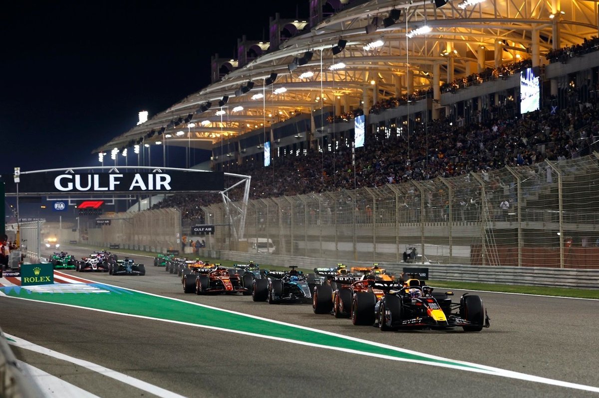 Max Verstappen trapt F1-seizoen 2024 af met klinkende overwinning