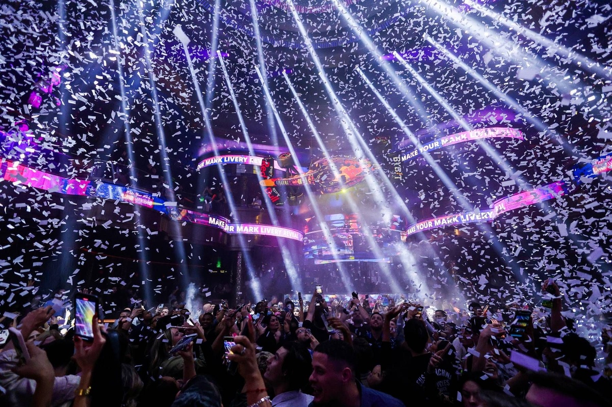 De SuccesFormule: Hoe F1 een winstgevende miljardenindustrie werd