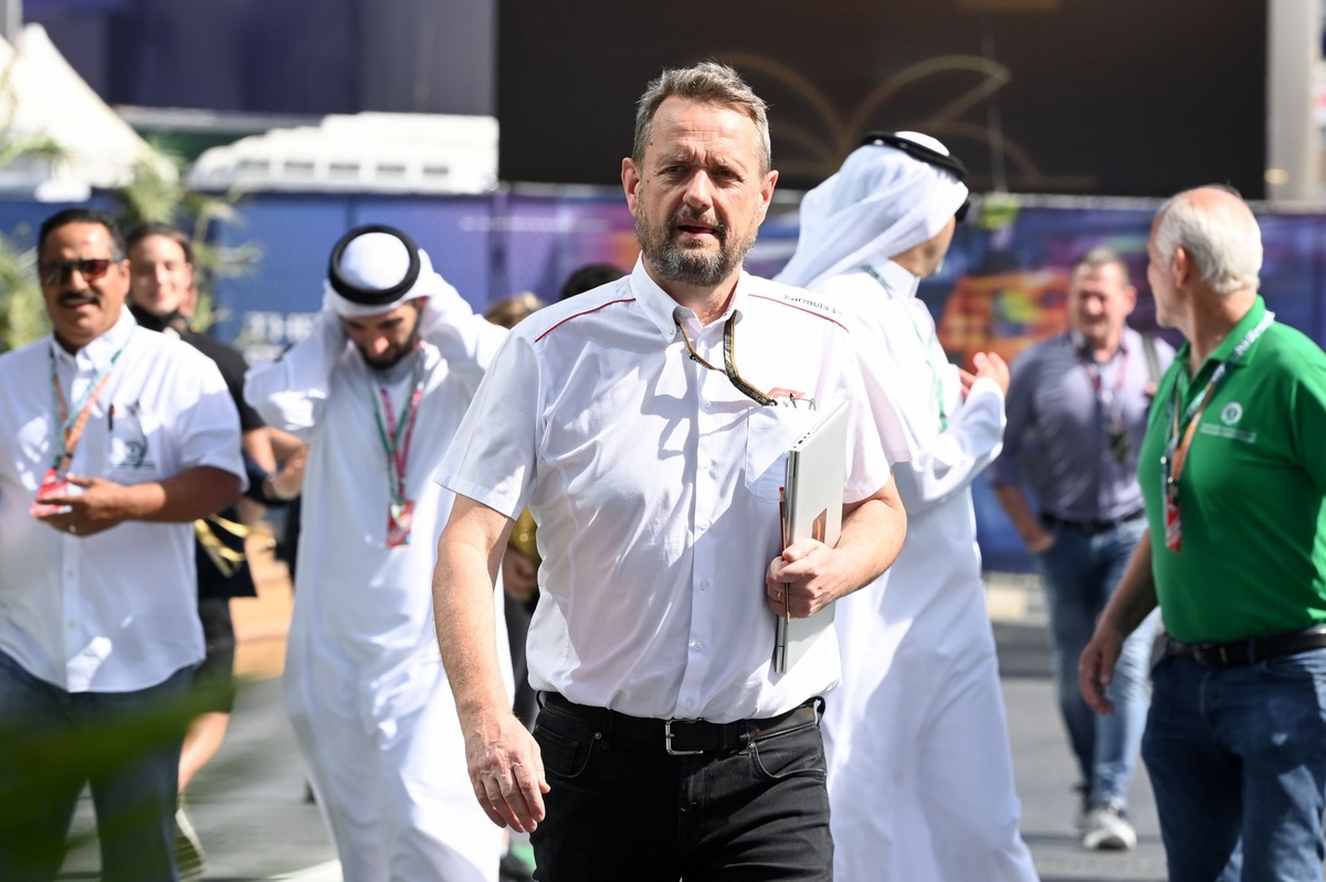 Exclusief: Alpine heeft nieuwe teammanager op het oog, maar kan FIA nog dwarsliggen?