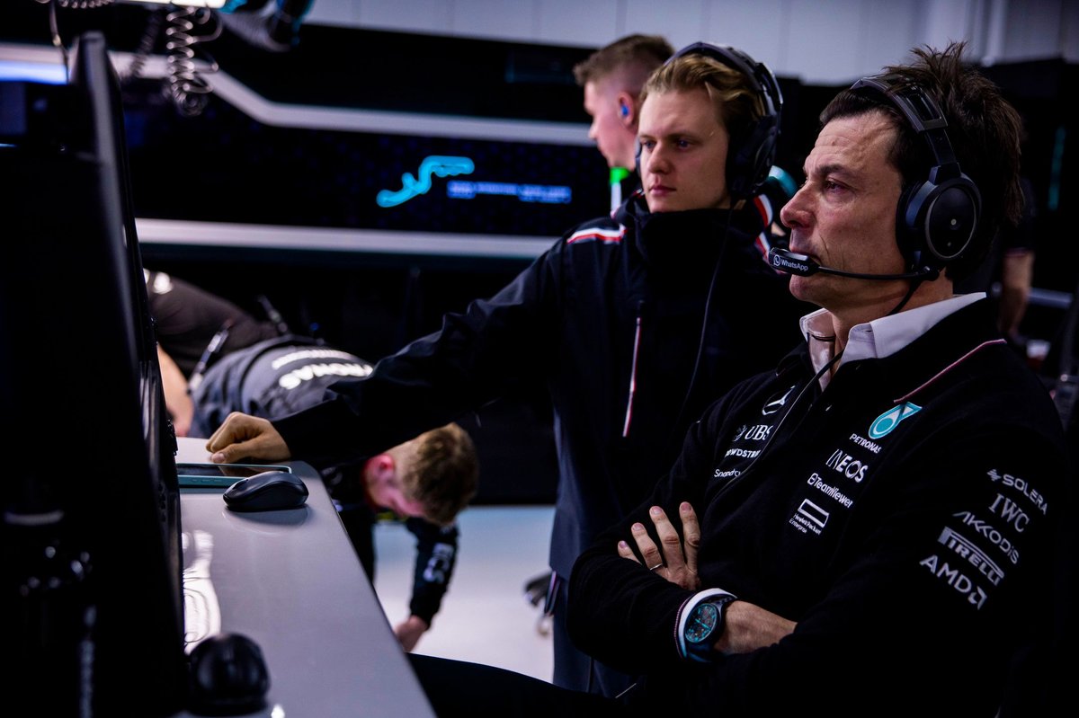 Wolff hoopt nog zeker dertig jaar door te gaan bij Mercedes F1