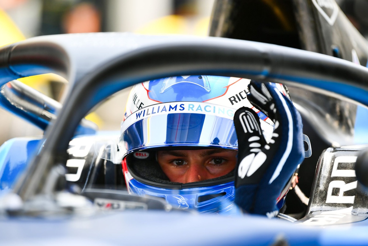 Victor Martins maakt Formule 1-debuut in Barcelona